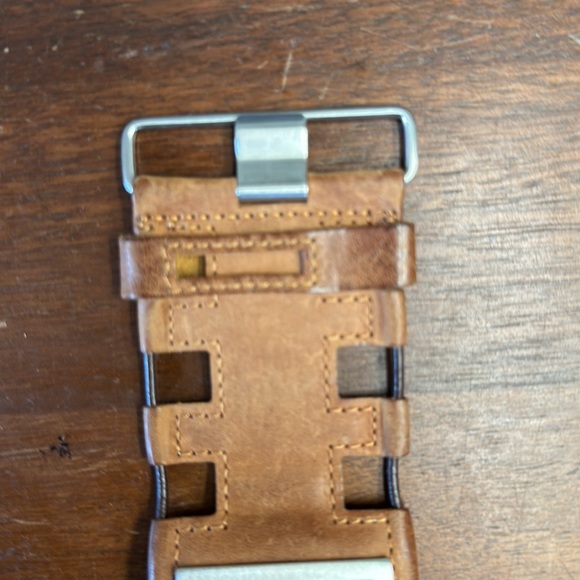 Fender Watch - Picture 3 of 7